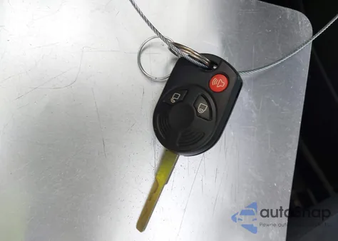 2013 Ford Escape S z USA, uszkodzony, nr VIN 1FMCU0F70DUB37911